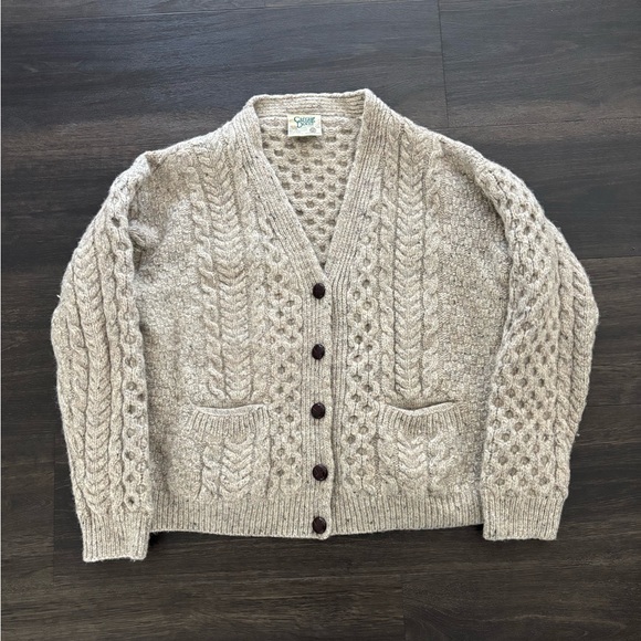Carraig Donn Sweaters - Women’s Vintage Carraig Donn Wool Cardigan Cable Knit Sweater Size L